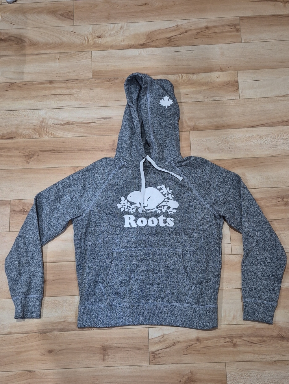 Roots Women's Size Small Hoodie